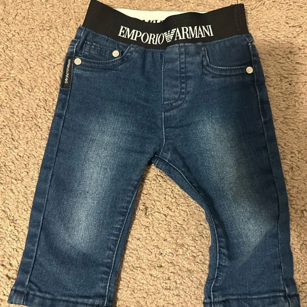 Emporio Armani complete outfit: stretch jeans and matching red short shi…